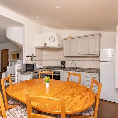 Cuxach Paco By Sealand