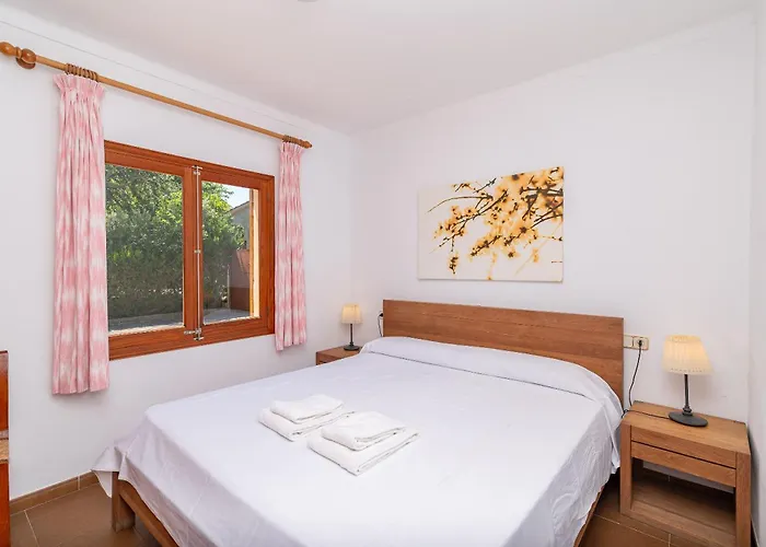 Villa Cuxach Paco By Sealand Pollenca